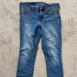 Classic Universal Thread Blue Women's Jeans